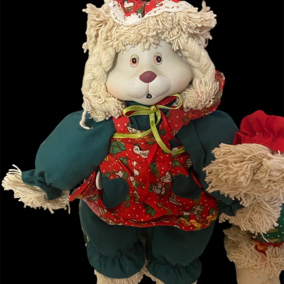 House of Lloyd Christmas Around the World Hip and Hop Bunny Shelf Sitters 1995 - Picture 2 of 7